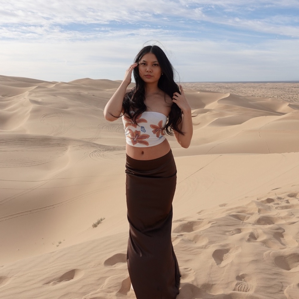 Meet your Posher, Nella